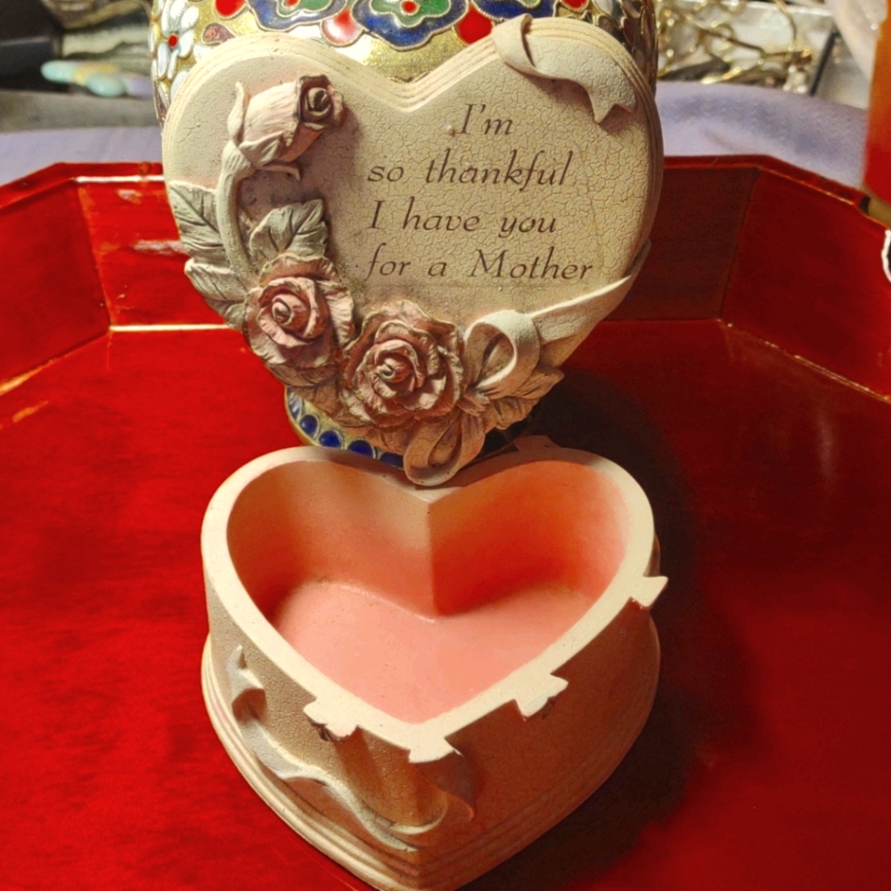 Vintage~Mother~Trinket Box